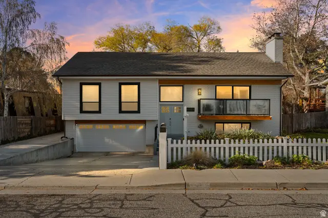 4650 S Chapel Dr, Holladay, UT 84117 - Image #1