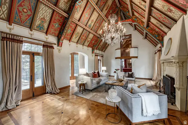 1220 E Yale Ave S, Salt Lake City, UT 84105 - #2