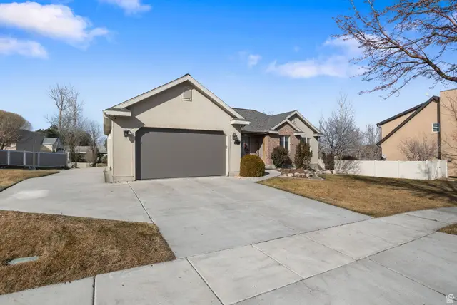 286 W Sky Ct, Saratoga Springs, UT 84045 - #2