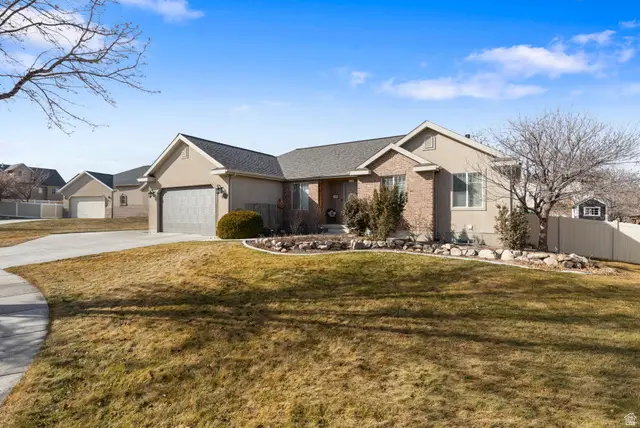 286 W Sky Ct, Saratoga Springs, UT 84045 - #3