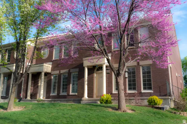 918 E Sage Park Ln, Millcreek, UT 84117 - Image #1