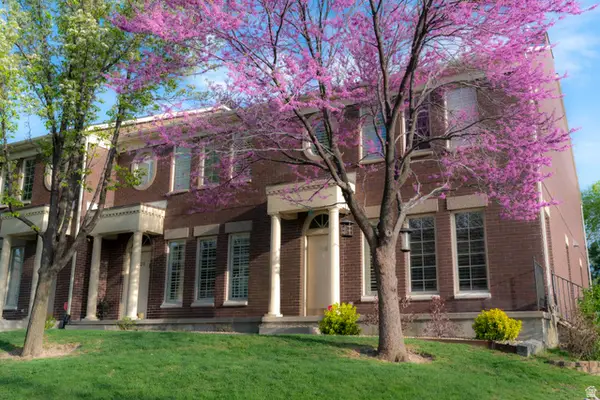 918 E Sage Park Ln, Millcreek, UT 84117