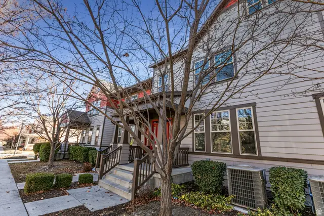 4339 W Degray Dr, South Jordan, UT 84009 - Image #2