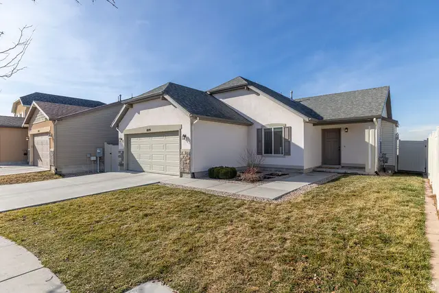 1029 N Bexley Dr, North Salt Lake, UT 84054 - Image #1
