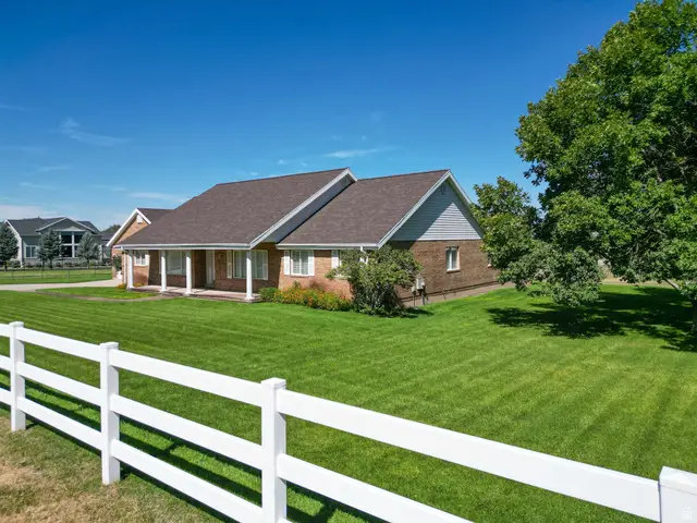 1060 W 2620 S, Mapleton, UT 84664 - Image #2