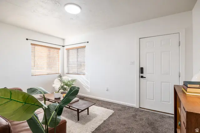 372 N Oakley St W, Salt Lake City, UT 84116 - #3