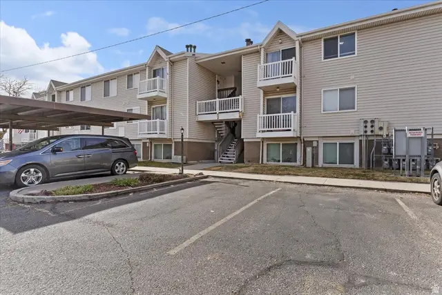 2627 W 5625 S, Roy, UT 84067 - Image #2