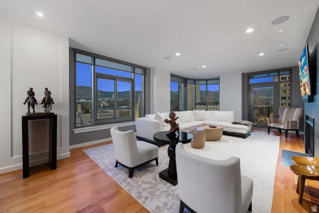 99 W South Temple St S #1607, Salt Lake City, UT 84101 - #1
