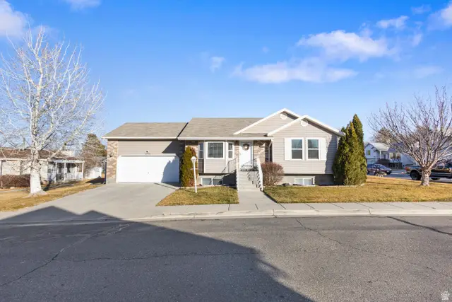 4571 S Stonewood Dr, West Valley City, UT 84119 - Image #1