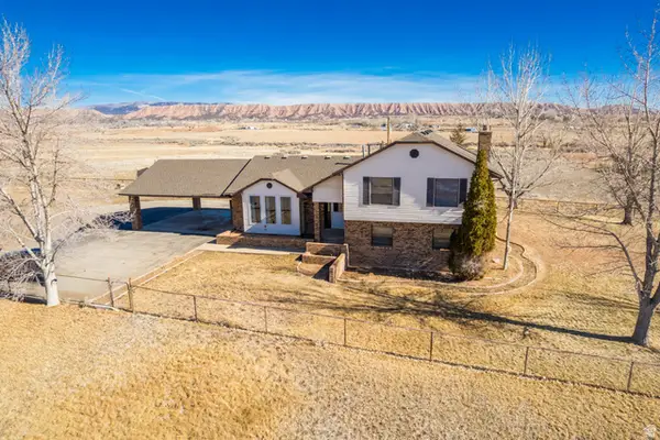 9274 N 8500 E, Tridell, UT 84076