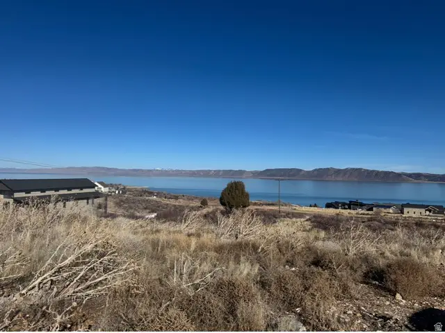 550 W Coopers Cir, Garden City, UT 84028 - #2