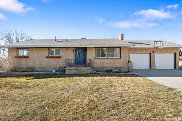 166 S Old County Rd, Stockton, UT 84071
