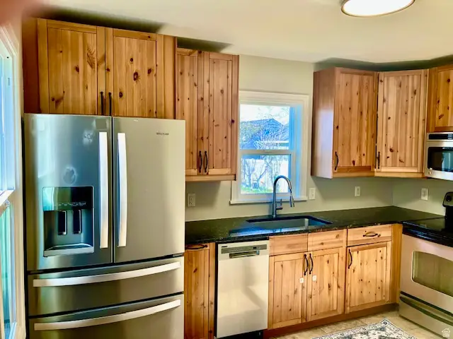 3112 S Kenwood St, Millcreek, UT 84106 - Image #2