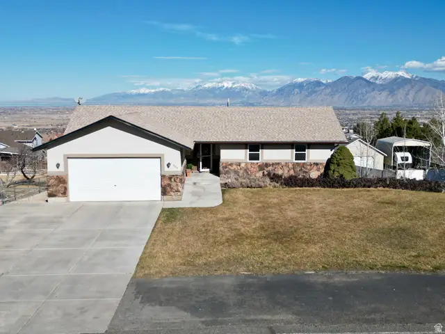 569 E Park Dr, Elk Ridge, UT 84651 - #1