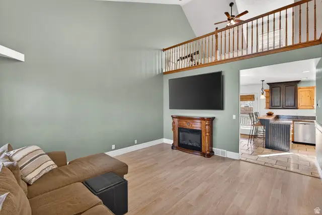 42 E 400 N, Santaquin, UT 84655 - Image #3