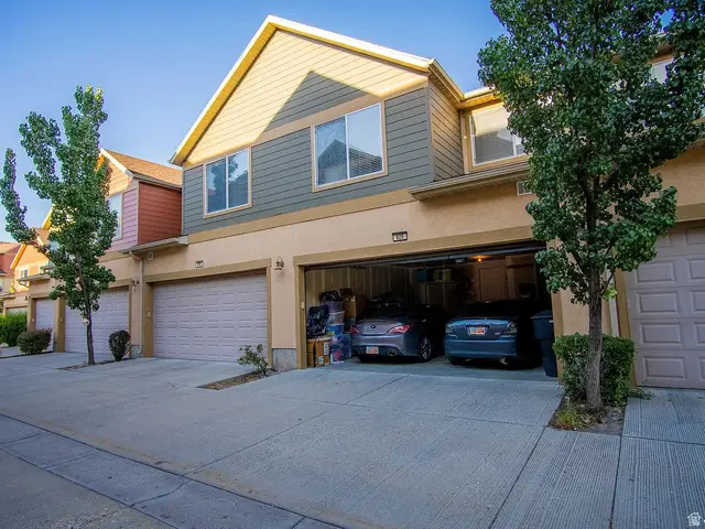 929 N Farmington Xing, Farmington, UT 84025 - Image #3