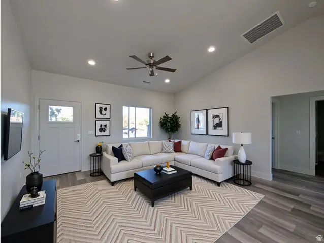 859 W Chamberlain Dr, Kanab, UT 84741 - #1