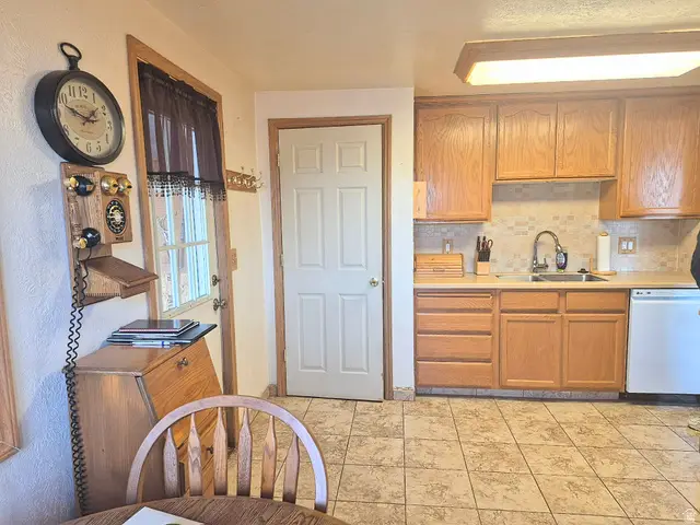 812 E 500 N, Tooele, UT 84074 - #3