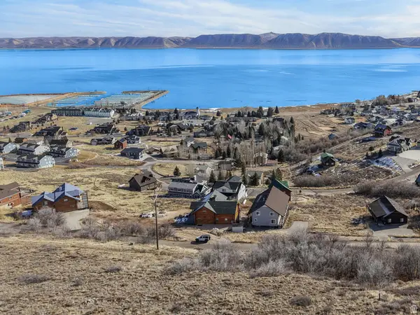 809 N Cambry Dr #22, Garden City, UT 84028