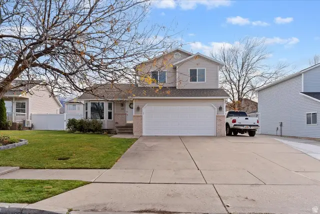 685 S Pheasant View Dr, Layton, UT 84041 - Image #2
