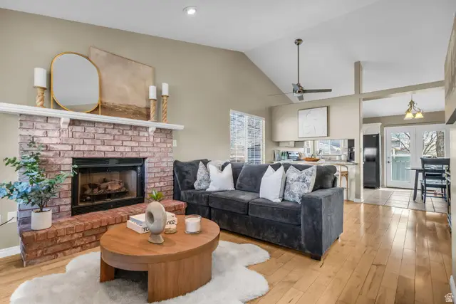 6993 S 1620 E, Cottonwood Heights, UT 84121 - #3