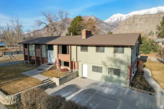 793 E Orchard Dr, Pleasant Grove, UT 84062 - #2