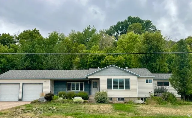 185 E South Weber Dr, South Weber, UT 84405 - Image #1