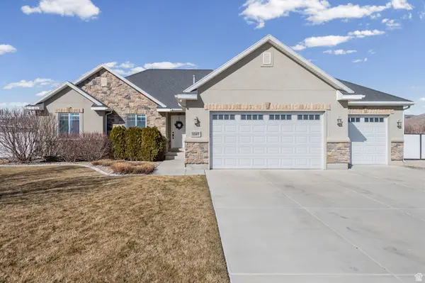 1587 E Smithfield Dr, Eagle Mountain, UT 84005