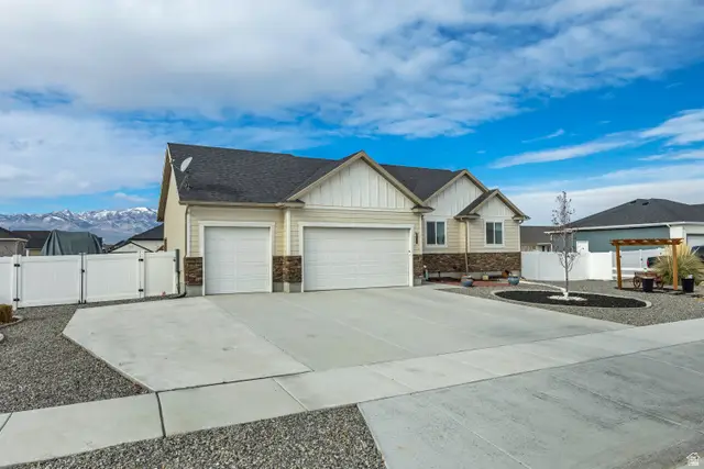 230 S Jodi Ln, Grantsville, UT 84029 - #1