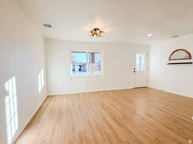 327 E 300 S, Gunnison, UT 84634 - #2