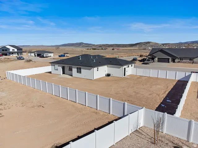 4989 N Remington Rd, Enoch, UT 84721 - Image #2