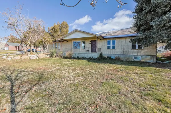 1112 N Main St E, Willard, UT 84340