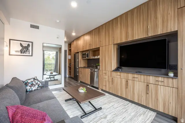 2670 Canyon Resort Dr #202, Park City, UT 84098 - Image #2