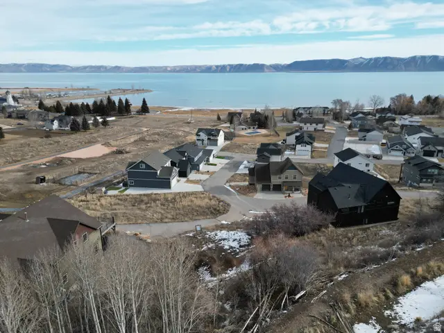 697 N Lochwood Dr #90, Garden City, UT 84028 - #2