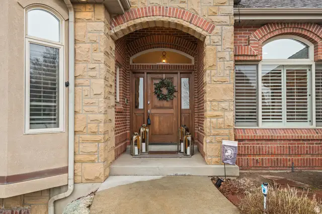 136 N Fairway Dr E, North Salt Lake, UT 84054 - Image #3