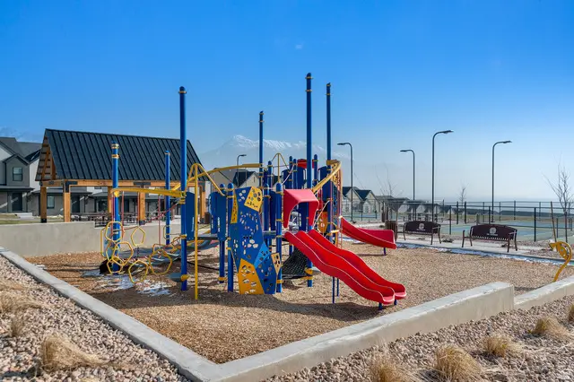 403 E Levengrove Dr #1142, Lehi, UT 84043 - Image #2