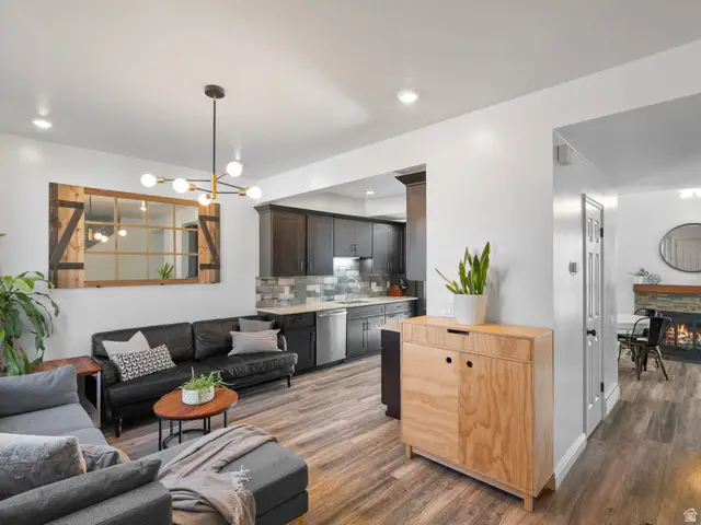 776 E Gables St, Midvale, UT 84047 - #3