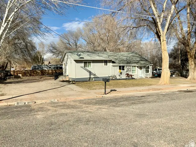 250 W 700 S #A/B, Richfield, UT 84701 - #2