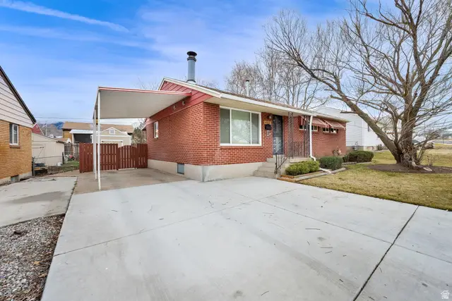 4558 S 300 W, Washington Terrace, UT 84405 - #3
