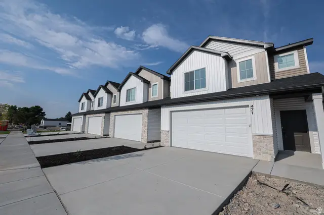 607 N 300 W, Smithfield, UT 84335 - #3