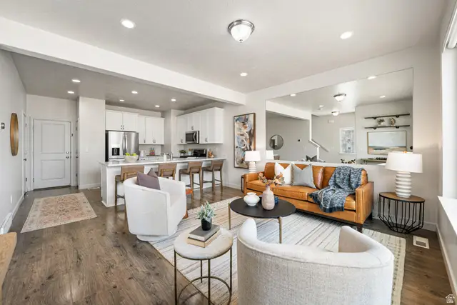 15417 S Navy Trails Ln, Bluffdale, UT 84065 - #3