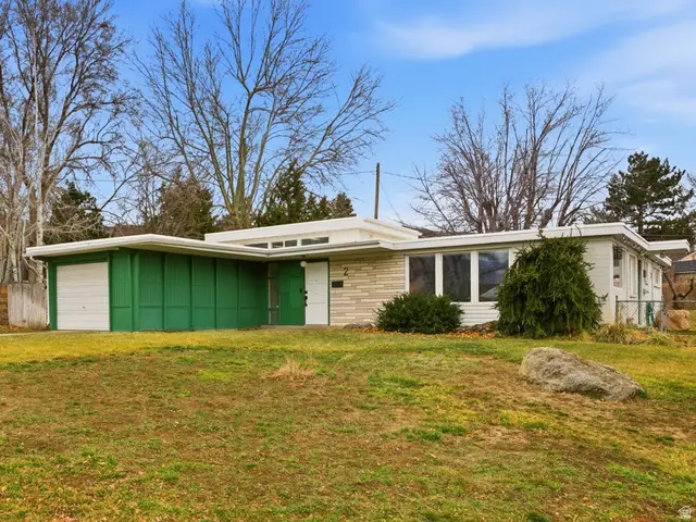 2 E Wicker Ln, Bountiful, UT 84010 - #2