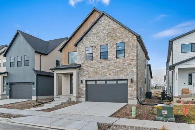 4992 W Green Ash Ln, Highland, UT 84003 - #2