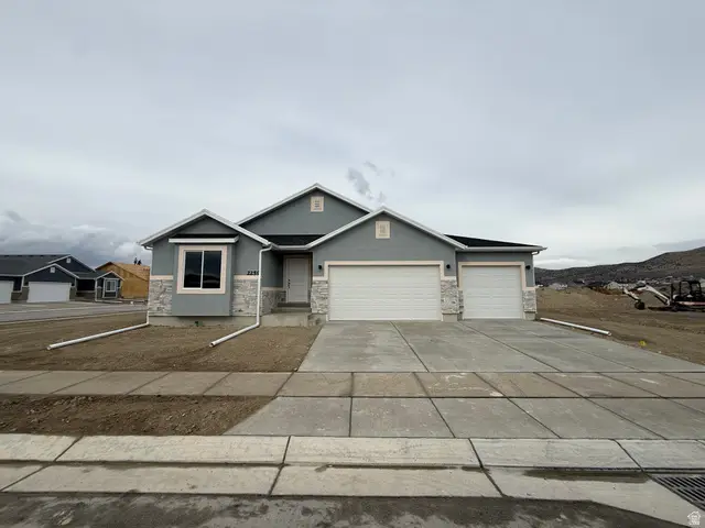 2259 E Sego Liliy Dr, Eagle Mountain, UT 84005 - #1