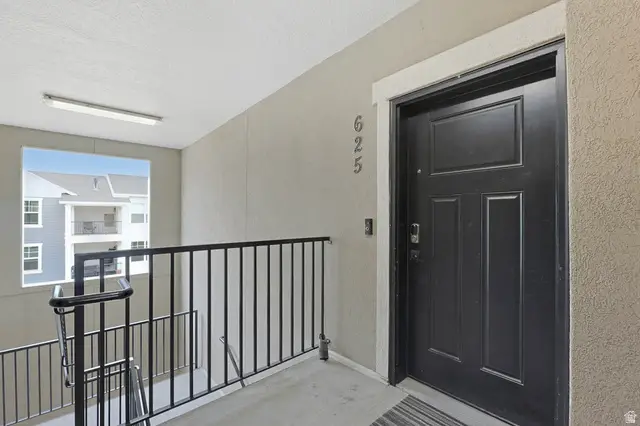 625 N Emery Ln, Vineyard, UT 84059 - #3