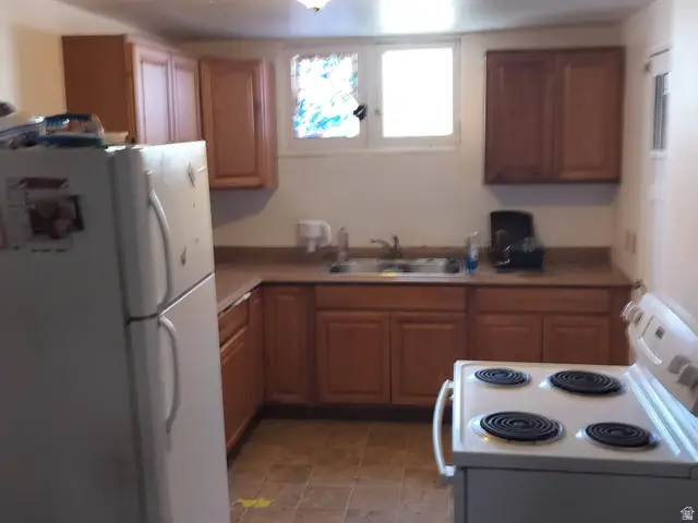 1436 Swan St, Ogden, UT 84401 - #3