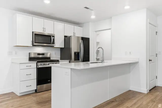 3302 E Elkhorn Ln, Washington, UT 84780 - #3