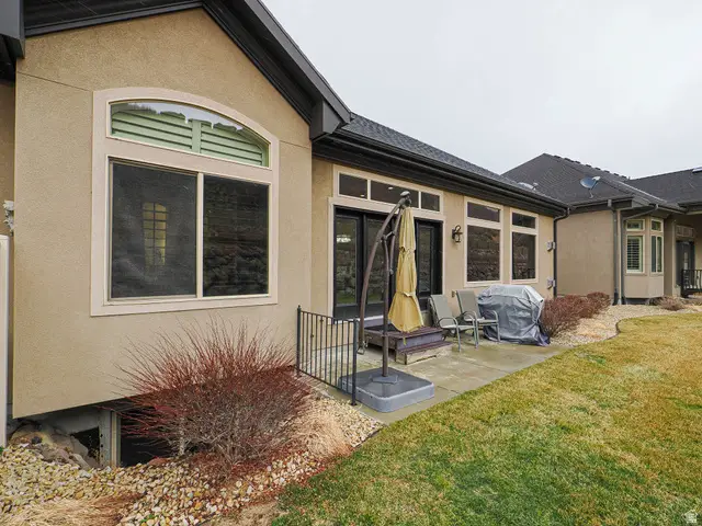 1154 E Sunset Dunes Way, Draper, UT 84020 - #3