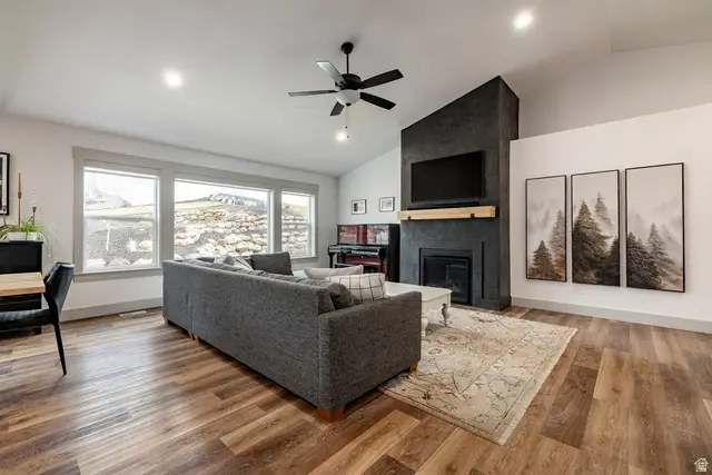 668 N 800 E, Hyde Park, UT 84318 - #3