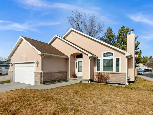 1369 E Europa Dr S, Millcreek, UT 84106 - #1